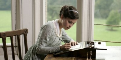 18. Jane Austen siempre escribe lo mismo. FALSO - Felicity Jones - Northanger Abbey