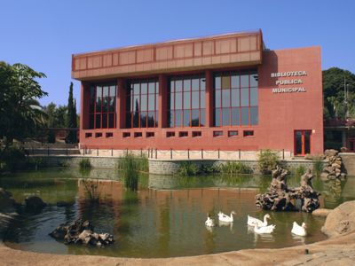 Biblioteca Pública de Arroyo de la Miel